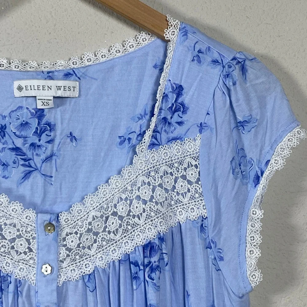 Eileen West Traditonal Nightgown Womens‎ XS Blue Floral Lace Trim Cottagecore